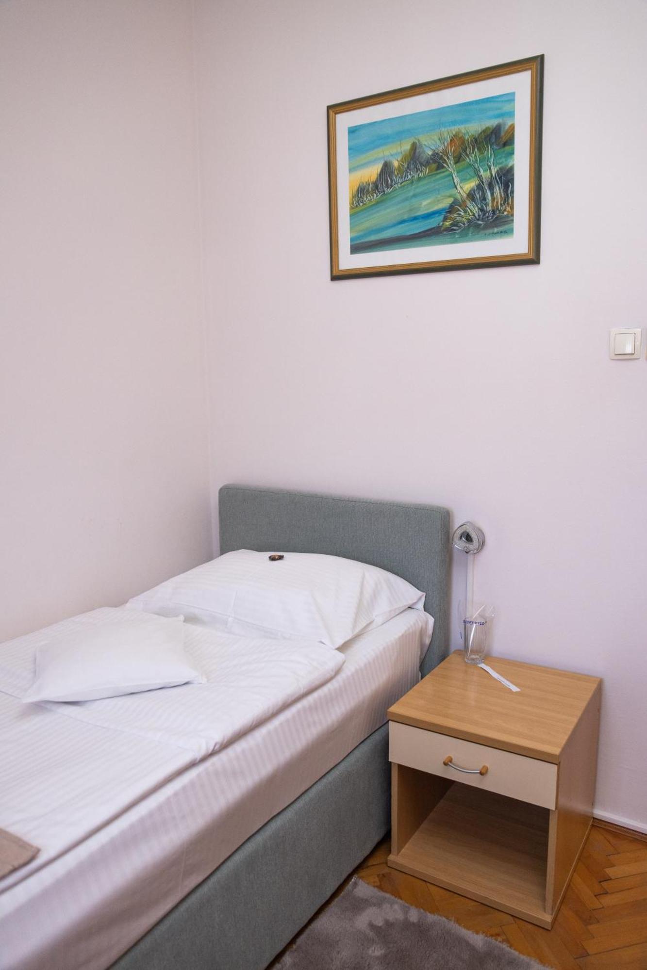 Motel New Sanatron Bosanski Novi Экстерьер фото