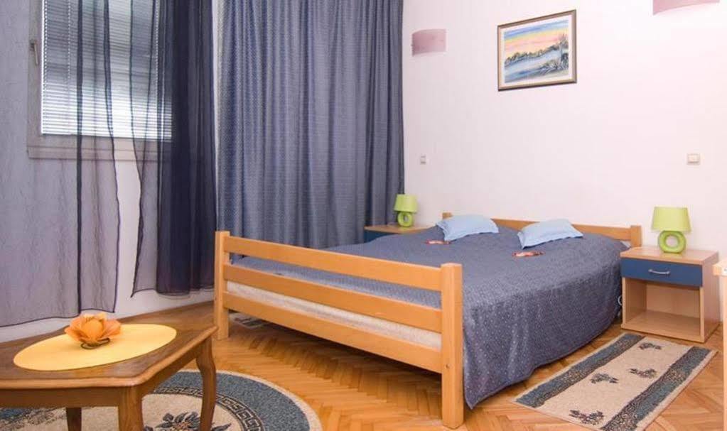 Motel New Sanatron Bosanski Novi Экстерьер фото